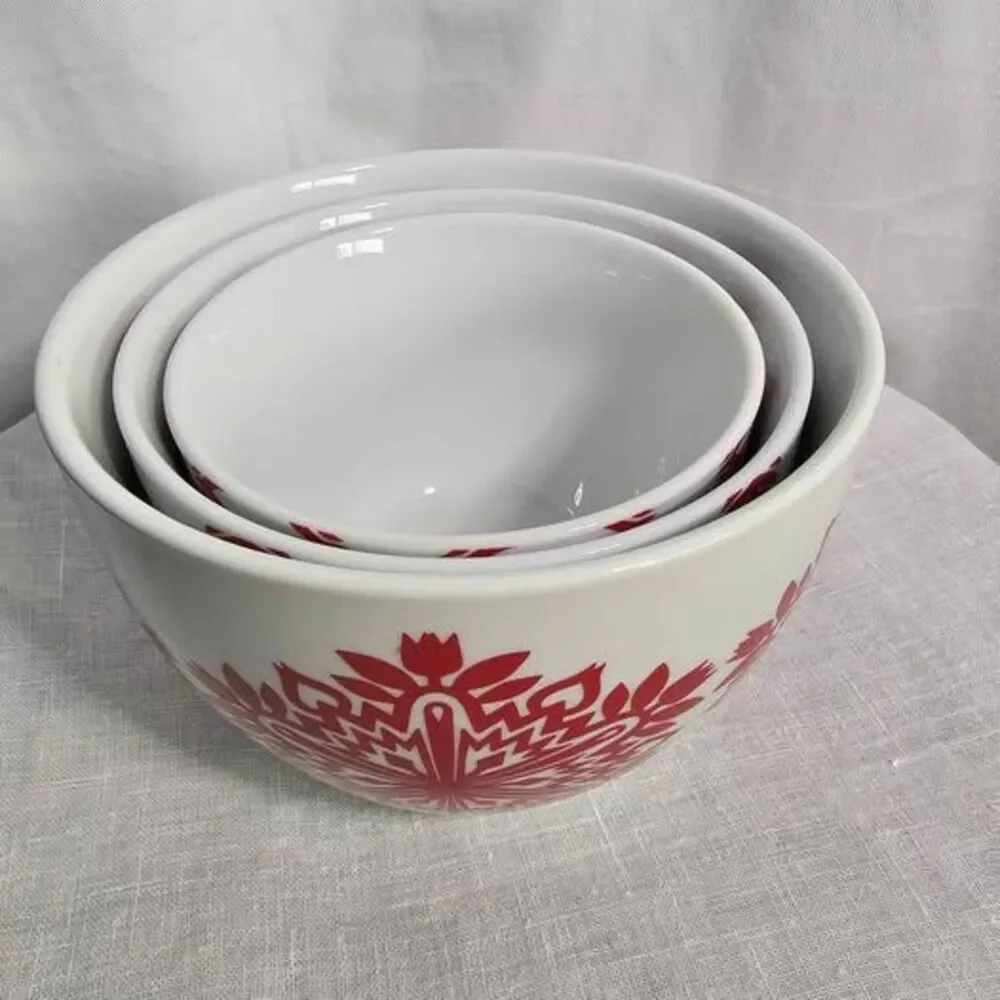 Crate & Barrel 2015 Kate Forrester Nordic Snowflake Bowls Set of 3 Christmas